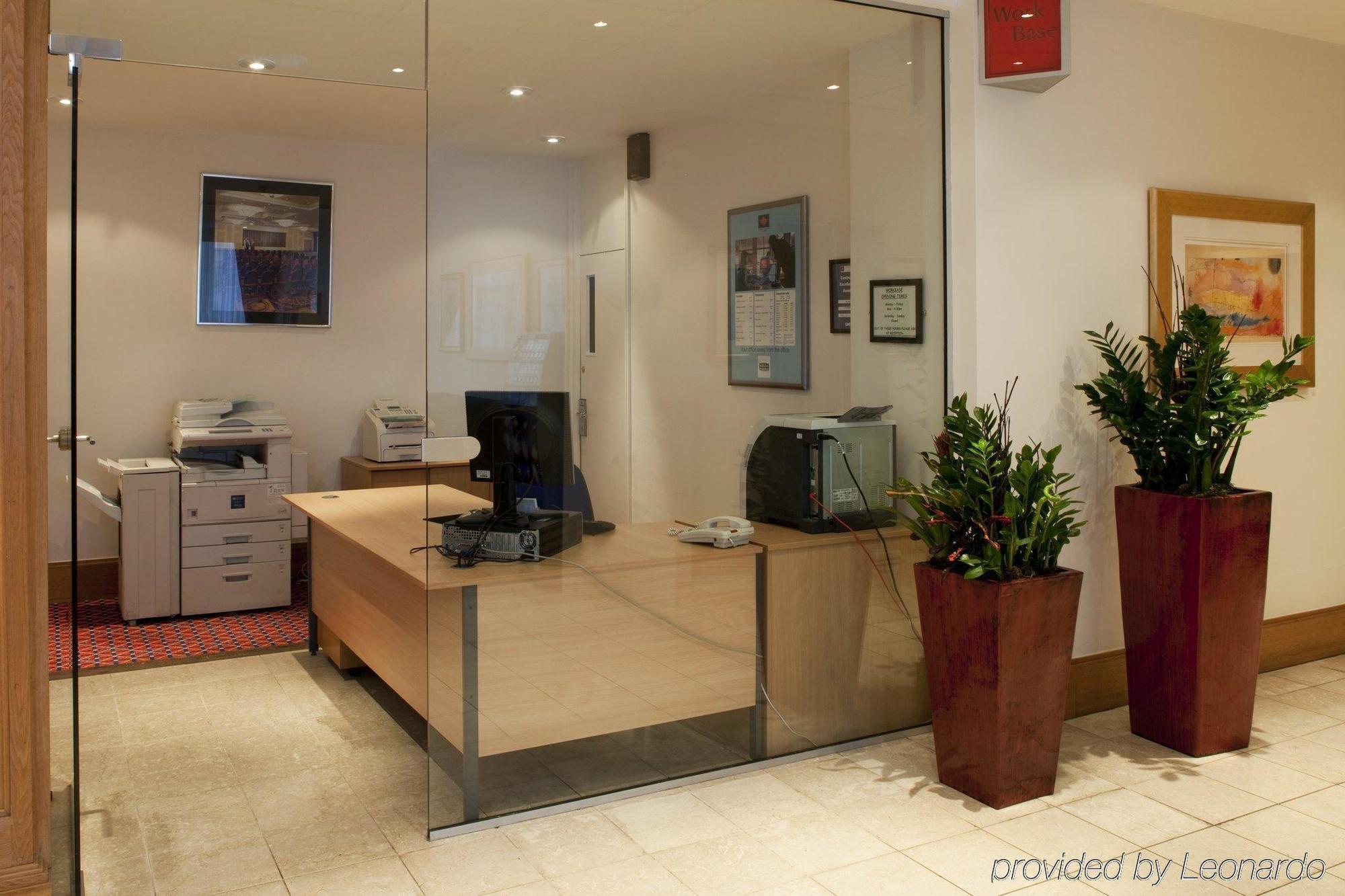 Holiday Inn Peterborough West By Ihg Exterior foto
